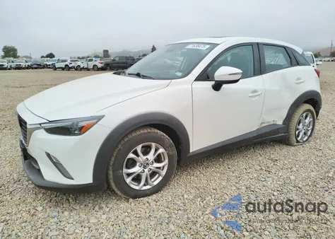 2018 Mazda Cx-3 Touring z USA, uszkodzony, nr VIN JM1DKFC78J0306176